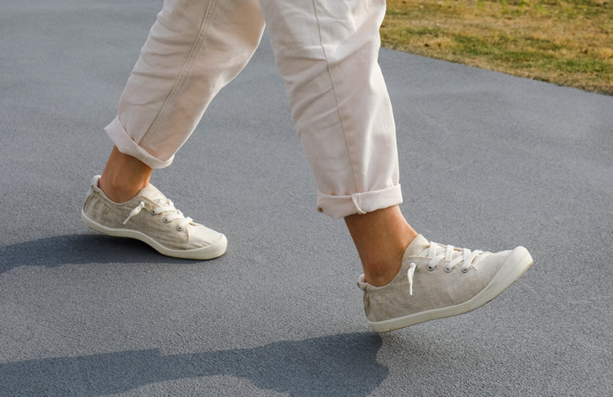STQ Womens Slip On Sneakers Comfort Casual Canvas Shoes